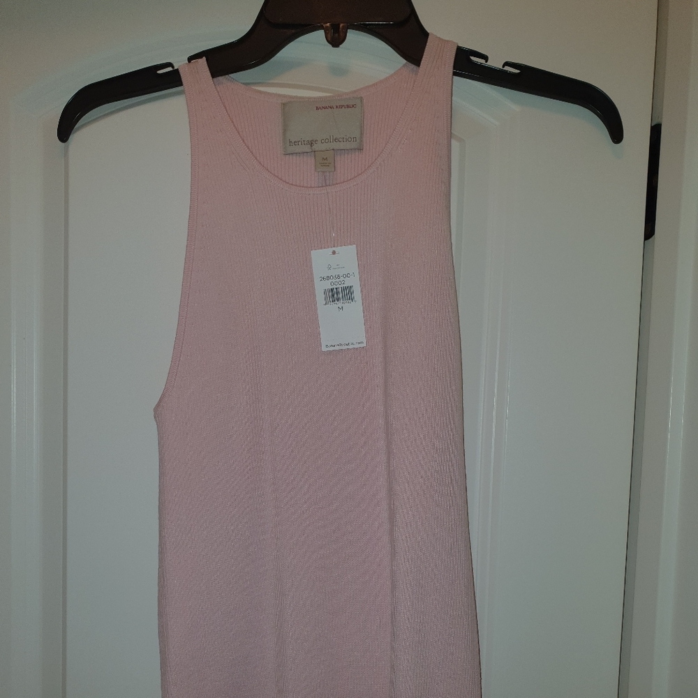 Banana republic heritage women size M plush pink color
